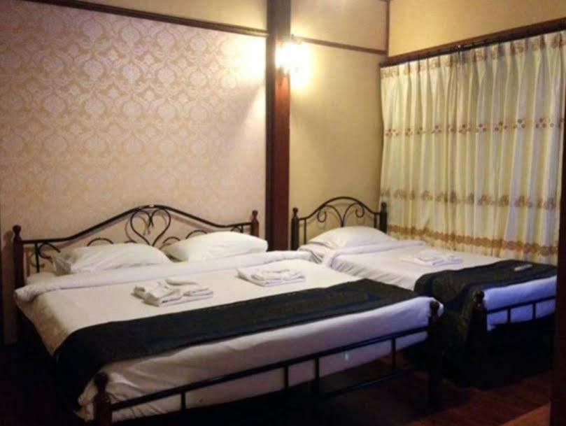 The Old Chiangkhan Boutique Hotel Чанхан Экстерьер фото